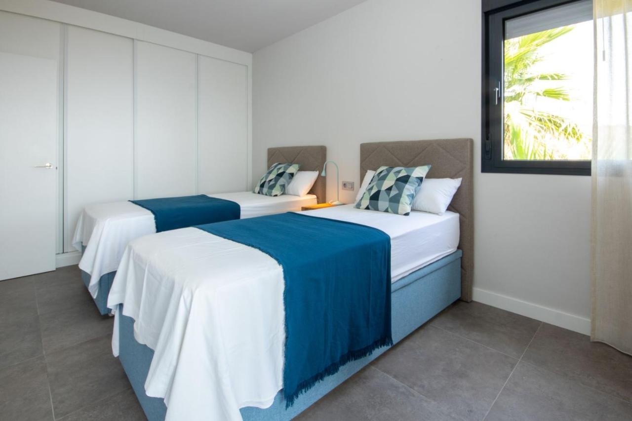 Luxury Apartment Stunning Seaview Bs 3104 마닐바 외부 사진