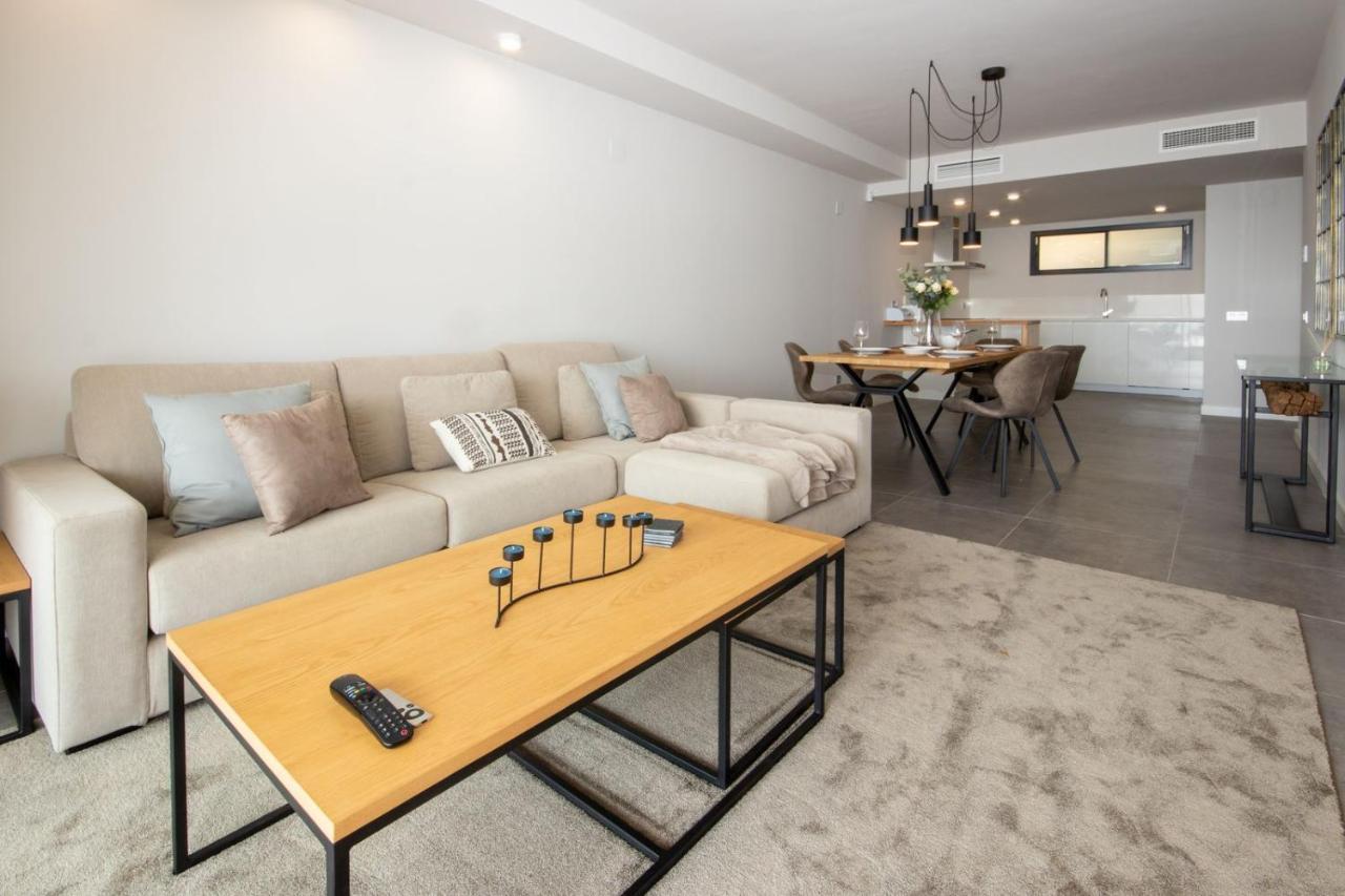 Luxury Apartment Stunning Seaview Bs 3104 마닐바 외부 사진